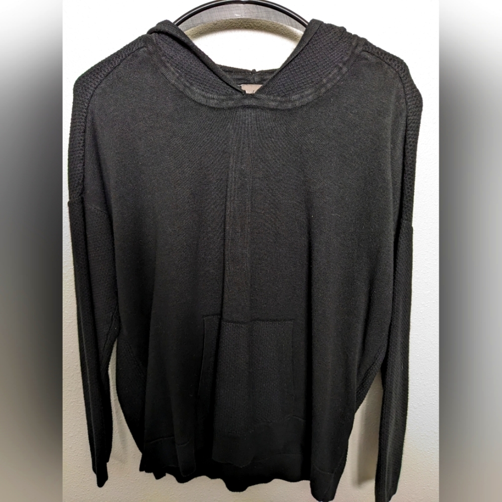 Women's black Hooded Sweater